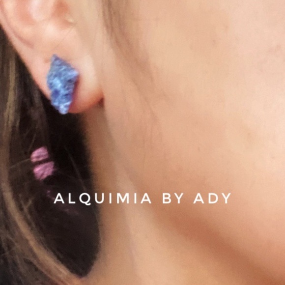 Raw drusy Sodalite chunky maxi stud earrings/maximalist - Picture 2 of 6